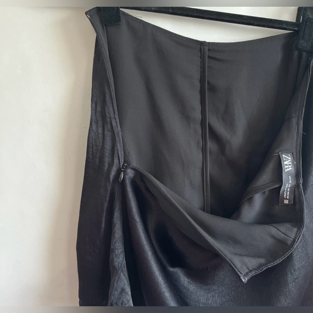 Zara Skirt Skort Shorts Size XS Mini Black Buttons Slit Party Cocktail - Picture 5 of 6